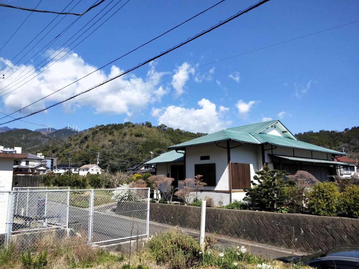 Izu Shirada Villa 伊豆白田家 هيغاشيزو المظهر الخارجي الصورة